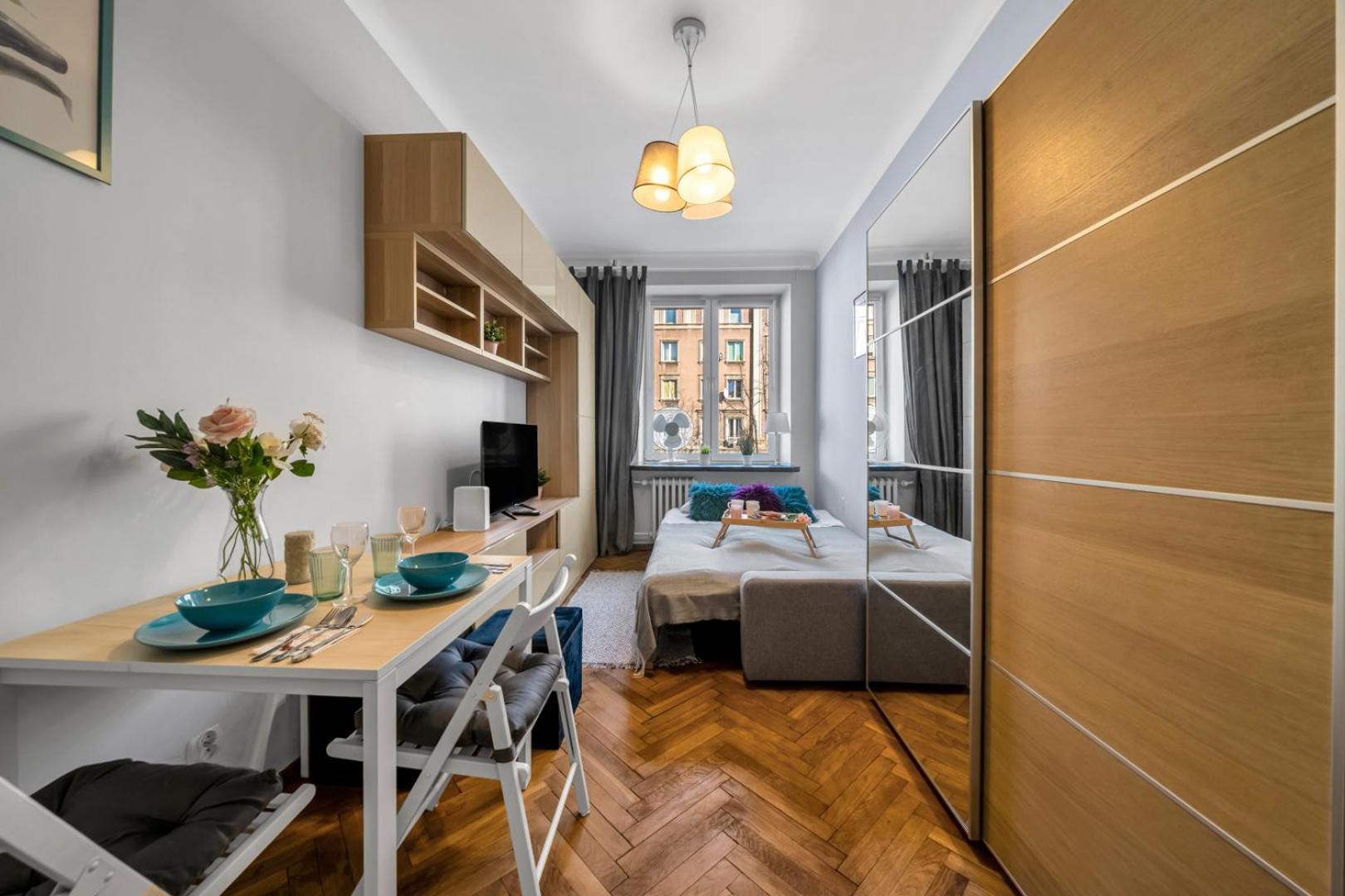 Downtown - Location, Metro&trams Nearby - By Rentujemy Apartament