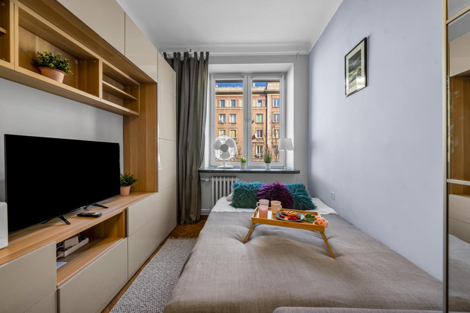 Apartament Downtown - Location, Metro&trams Nearby - By Rentujemy