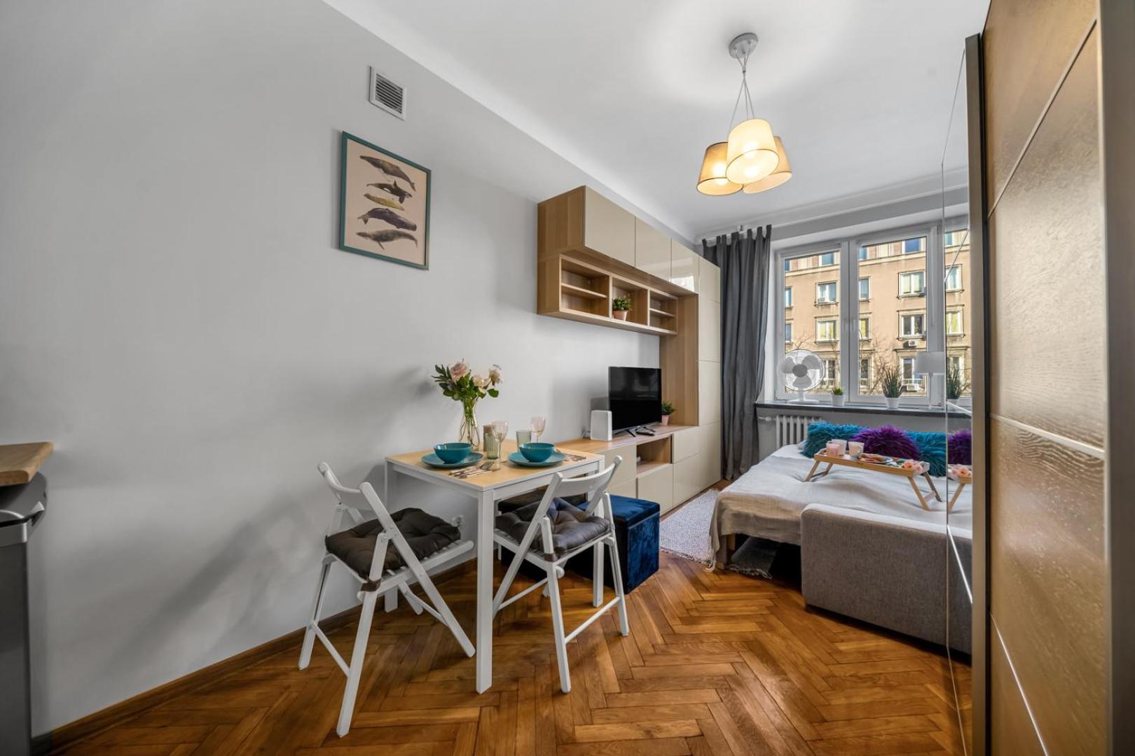 Apartament Downtown - Location, Metro&trams Nearby - By Rentujemy *